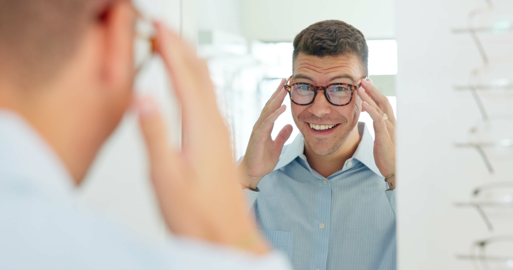 5 Signs Your Eye Prescription Has Changed (and What To Do About It)